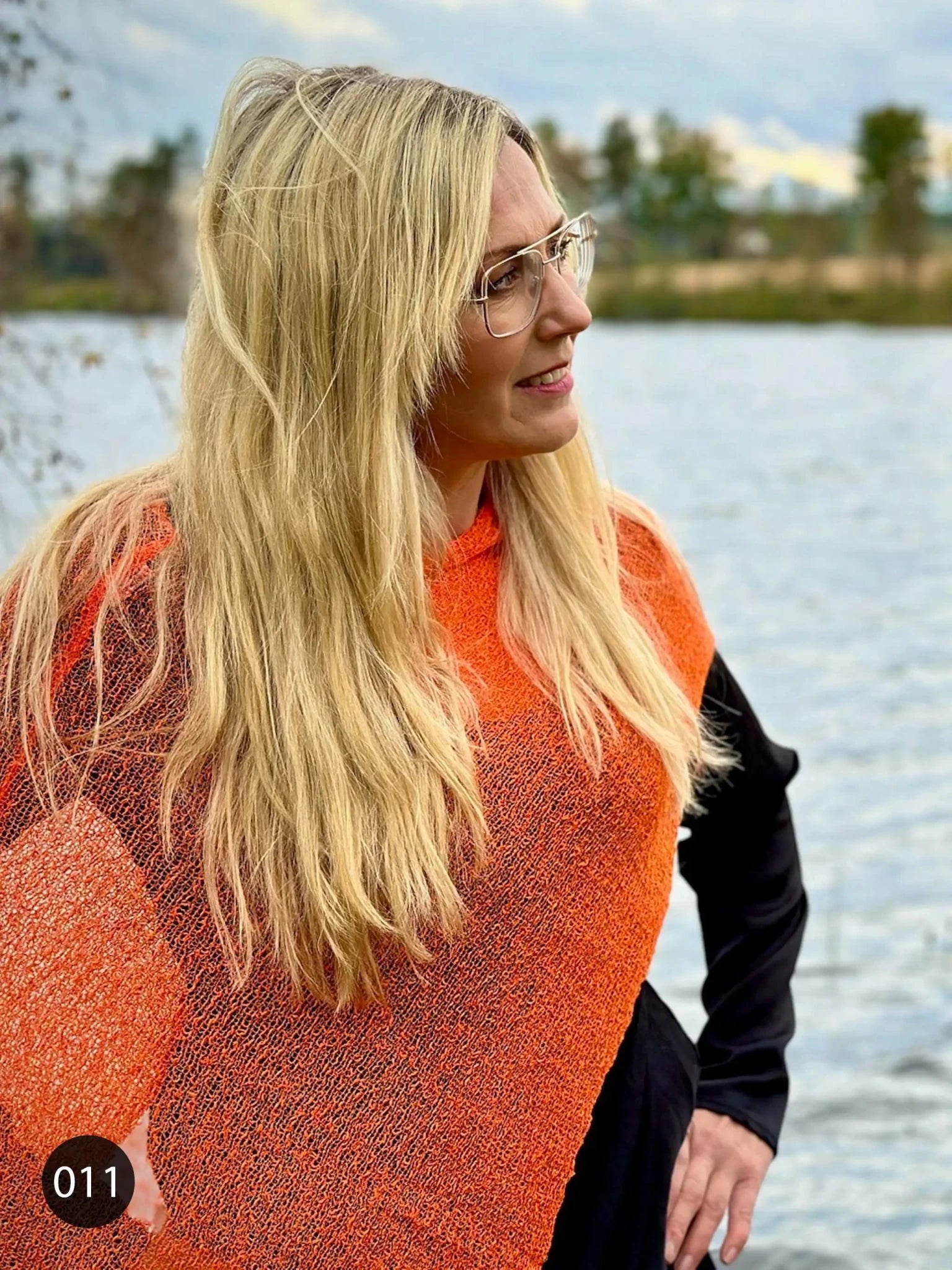 Ella Viitta – Suosittu ja ohutneulottu viitta monissa väreissä | Ulla Jacobsson Kläder