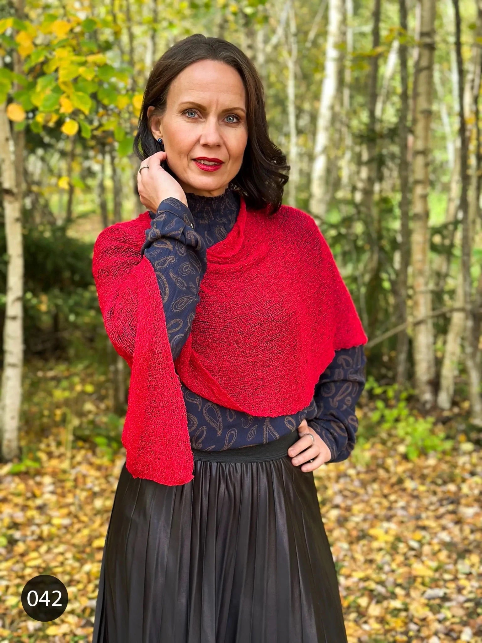 Ella Viitta – Suosittu ja ohutneulottu viitta monissa väreissä | Ulla Jacobsson Kläder