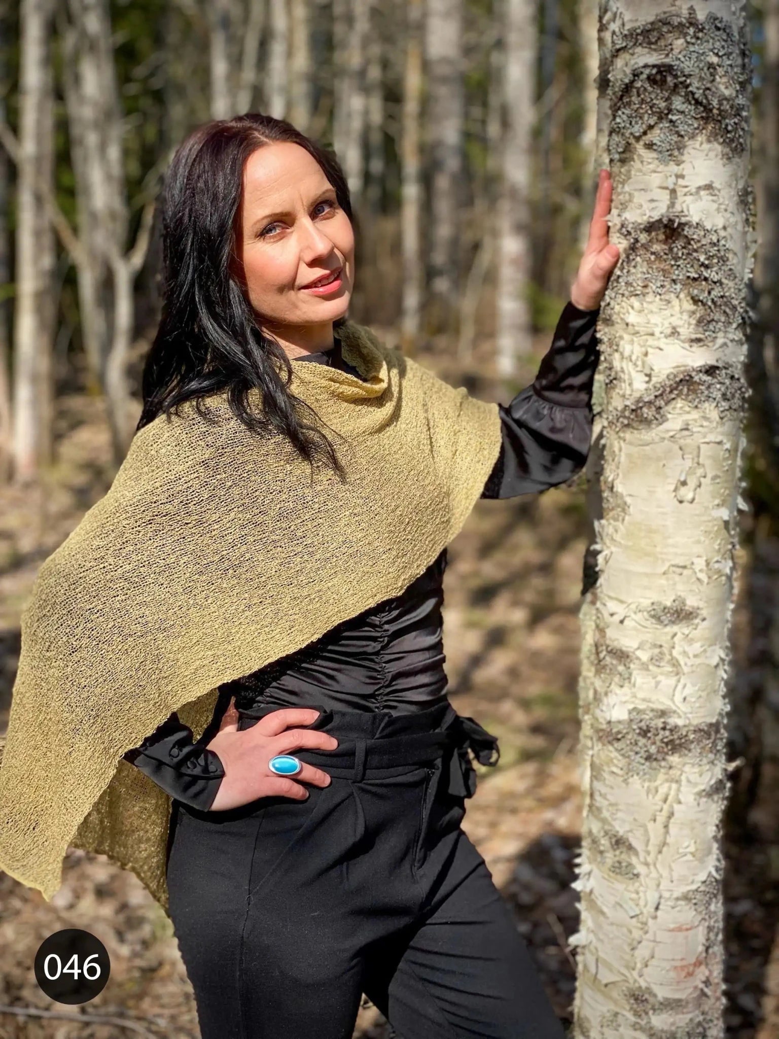 Ella Viitta – Suosittu ja ohutneulottu viitta monissa väreissä | Ulla Jacobsson Kläder