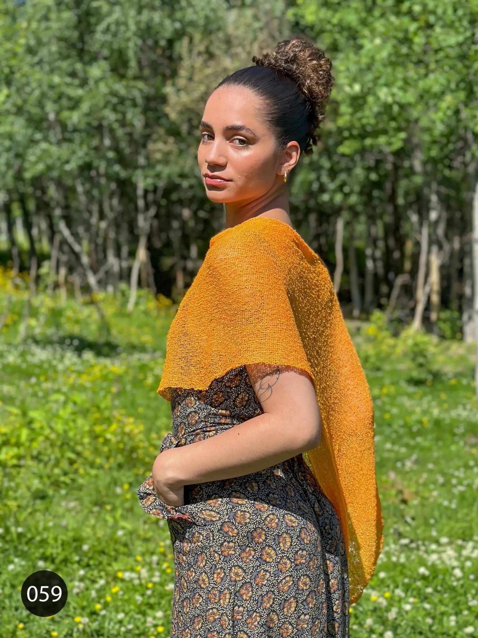 Ella Viitta – Suosittu ja ohutneulottu viitta monissa väreissä | Ulla Jacobsson Kläder