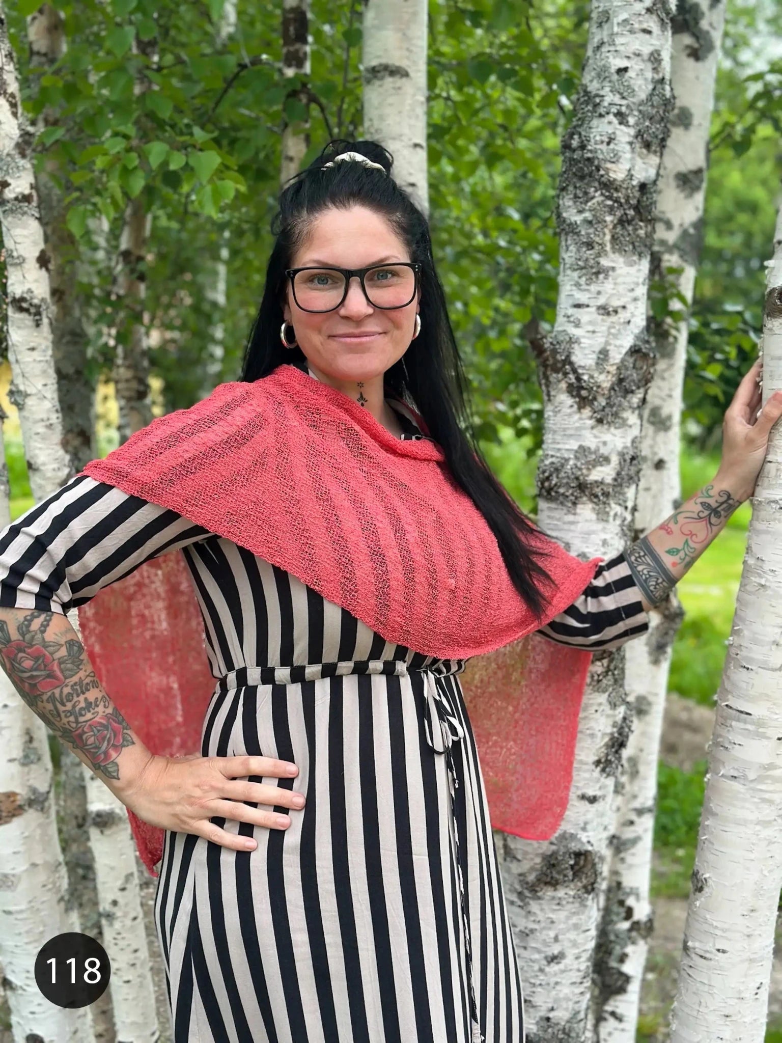 Ella Viitta – Suosittu ja ohutneulottu viitta monissa väreissä | Ulla Jacobsson Kläder