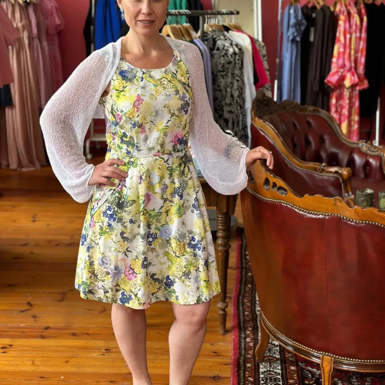 Liv Bolero – finstickad bolero till fest