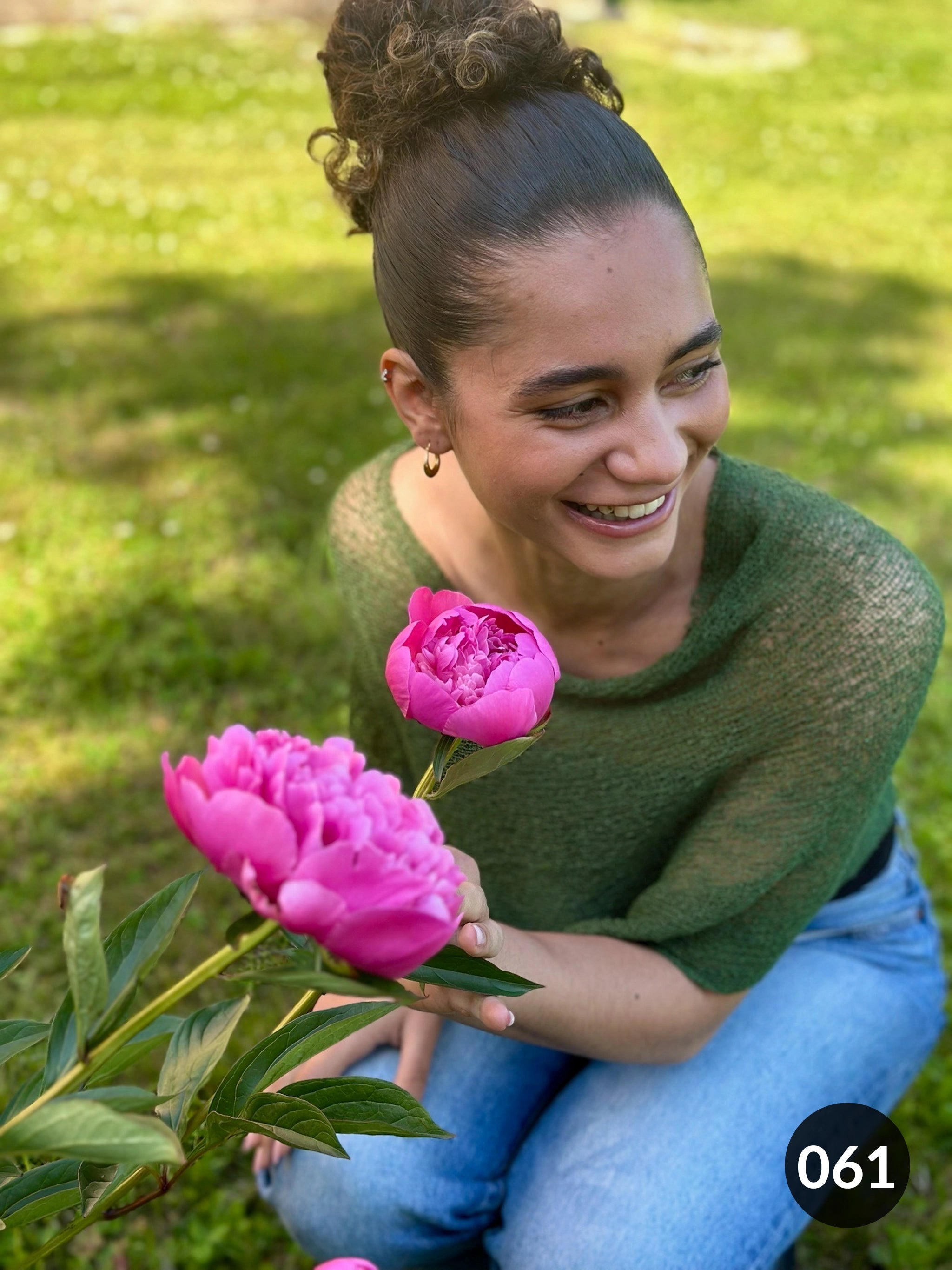Ella Cape - Vår populära finstickade Cape i många färger | Ulla Jacobsson Kläder