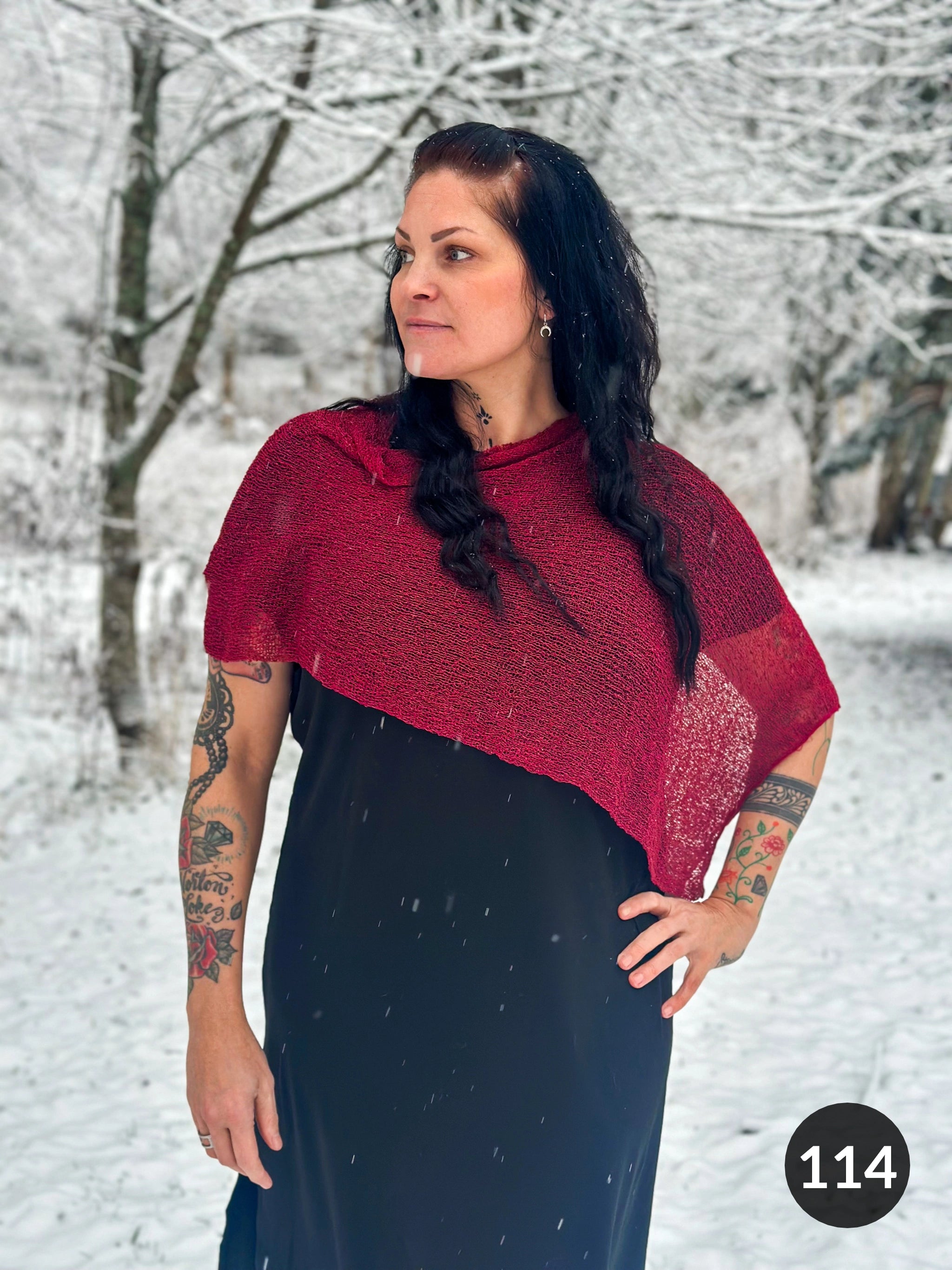 Ella Cape - Vår populära finstickade Cape i många färger | Ulla Jacobsson Kläder