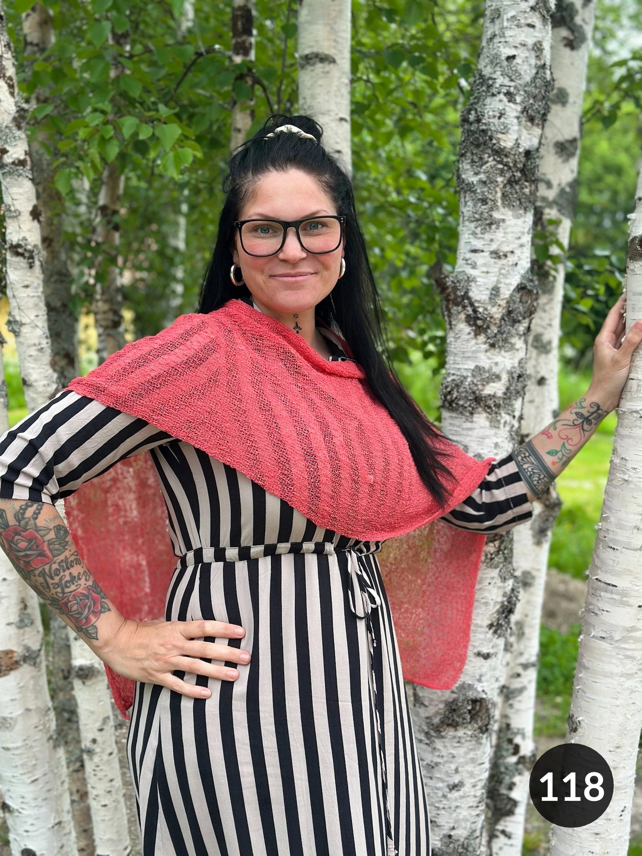 Ella Cape - Vår populära finstickade Cape i många färger | Ulla Jacobsson Kläder