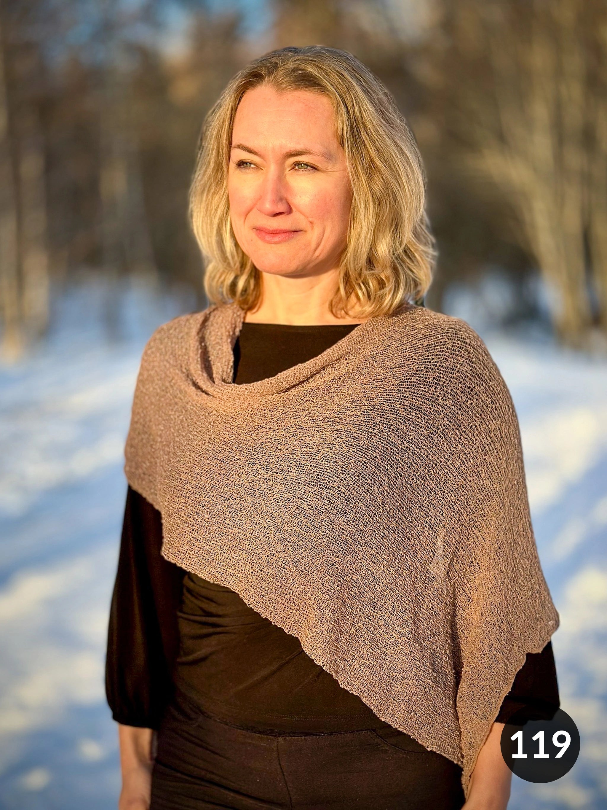 Ella Cape - Vår populära finstickade Cape i många färger | Ulla Jacobsson Kläder